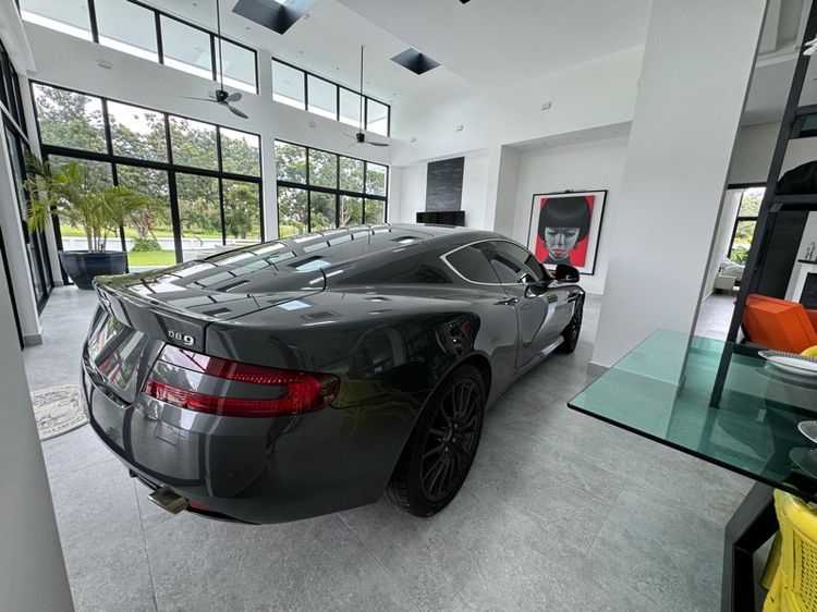 Aston Martin DB9 2005 6.0 Sedan เบนซิน ไม่ติดแก๊ส เกียร์อัตโนมัติ เทา รูปที่ 2