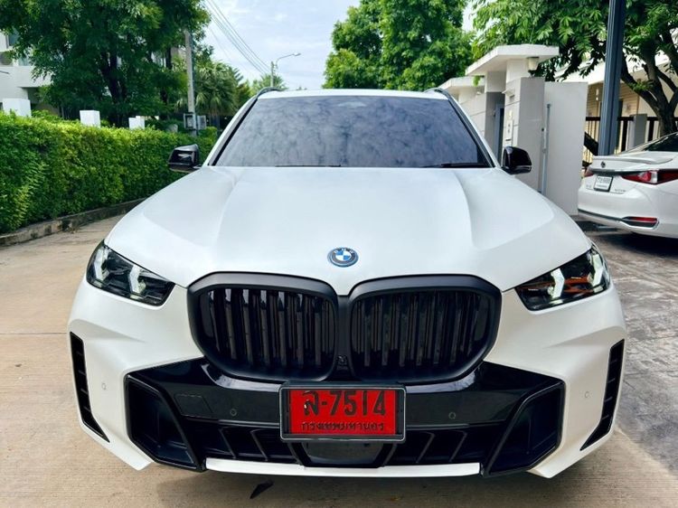 BMW X5 2025 xDrive 50e LCI M Sport Utility-car ปลั๊กอินไฮบริด (PHEV) ไม่ติดแก๊ส เกียร์อัตโนมัติ ขาว รูปที่ 3