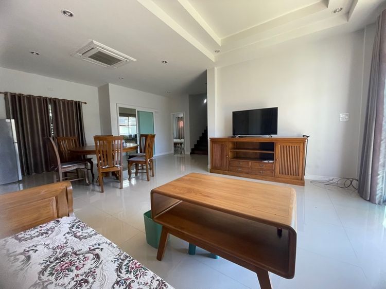 ตกแต่งครบ 2021 บ้านให้เช่า เส้นสันกำแพงสายใหม่ รูปที่ 2