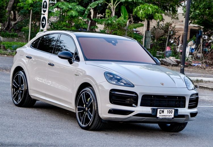 Porsche Cayenne 2022 3.0 E-Hybrid Coupé 4WD Utility-car ปลั๊กอินไฮบริด (PHEV) ไม่ติดแก๊ส เกียร์อัตโนมัติ เทา รูปที่ 3