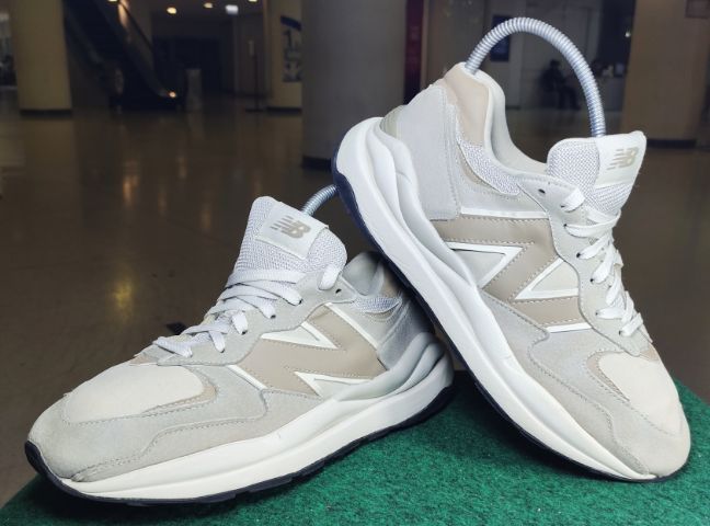 รองเท้า💥New Balance 5740 💥ของแท้‼️พื้นนิ่ม เบา.สวยๆ สภาพดี💥ไซร์ 42
 รูปที่ 6