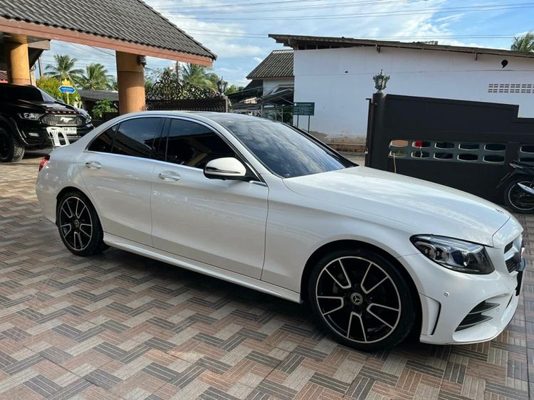 Mercedes-Benz C-Class 2021 C220 Sedan ดีเซล ไม่ติดแก๊ส เกียร์อัตโนมัติ ขาว รูปที่ 2