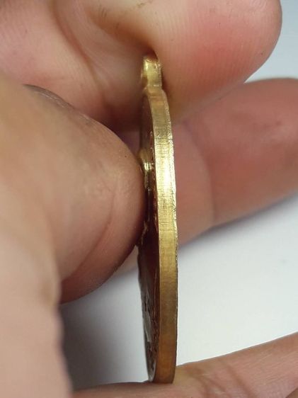 zเหรียญหลวงปู่แก้ววัดละหารไร่ รูปที่ 3