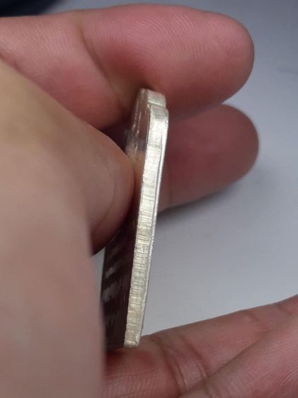 i เหรียญพระอาจารย์ฝั้นอาจาโร รูปที่ 4