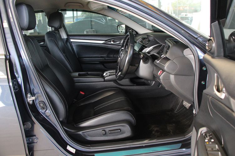 Honda Civic 2018 1.8 EL i-VTEC Sedan เบนซิน ไม่ติดแก๊ส เกียร์อัตโนมัติ น้ำเงิน รูปที่ 3