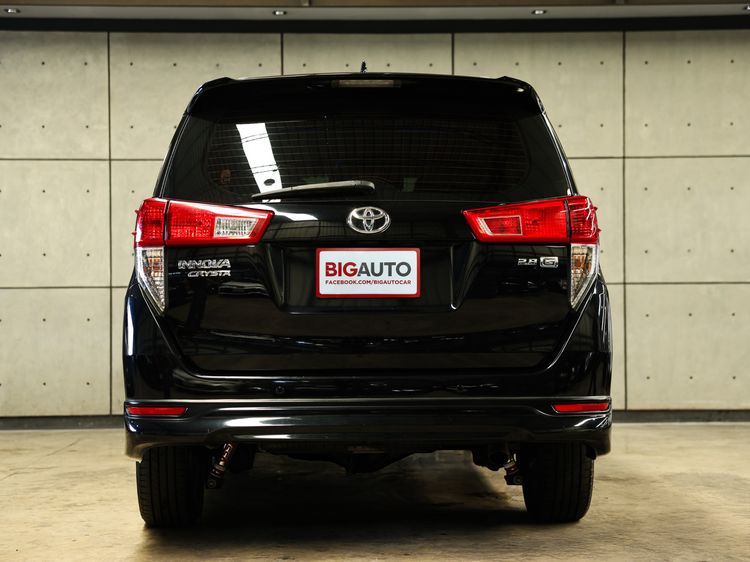 Toyota Innova 2019 2.8 Crysta G Utility-car ดีเซล ไม่ติดแก๊ส เกียร์อัตโนมัติ ดำ รูปที่ 4