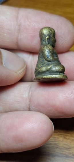 รูปหล่อหลวงพ่อเงิน รูปที่ 4