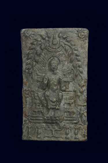 พระนาดูนสนิมแดง