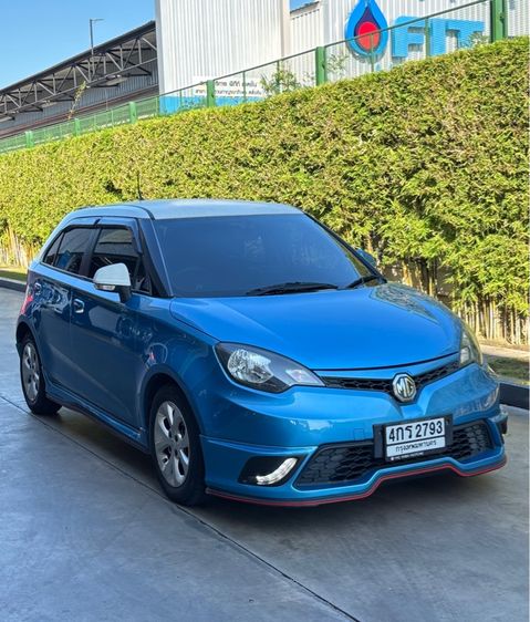 รถ MG MG3 1.5 D สี ฟ้า