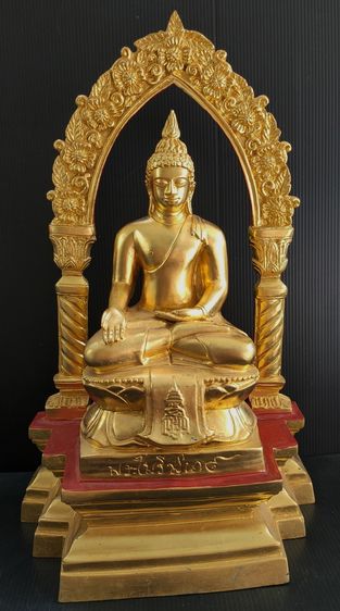 พระไพรีพินาศ ญสส  ซุ้มเรือนแก้ว