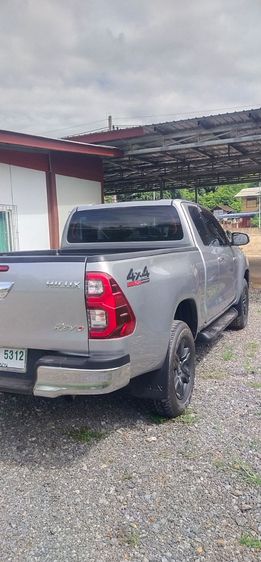 Toyota Hilux Revo 2021 2.4 E Plus 4WD Pickup ดีเซล เกียร์ธรรมดา เทา รูปที่ 3
