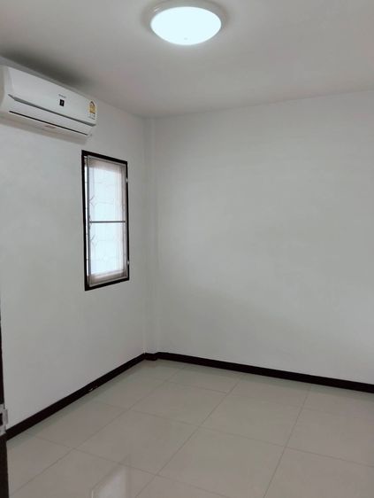 Land and Houses มีบางส่วน สร้างเสร็จก่อน 2010 หมู่บ้านวสุธาดาแลนด์แแนด์เฮ้าส์ รูปที่ 3