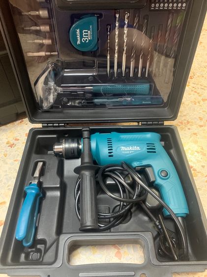 อุปกรณ์เครื่องมือช่าง สว่านไฟฟ้าครบชุด makita MO801KX3B อุปกรณ์ครบพร้อมกล่องสภาพดีไม่ได้ผ่านการใช้งานแท้