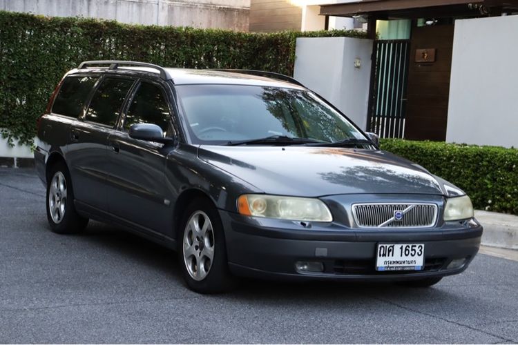 Volvo V70 2004 2.4 D5 Van เบนซิน เกียร์อัตโนมัติ เทา รูปที่ 3