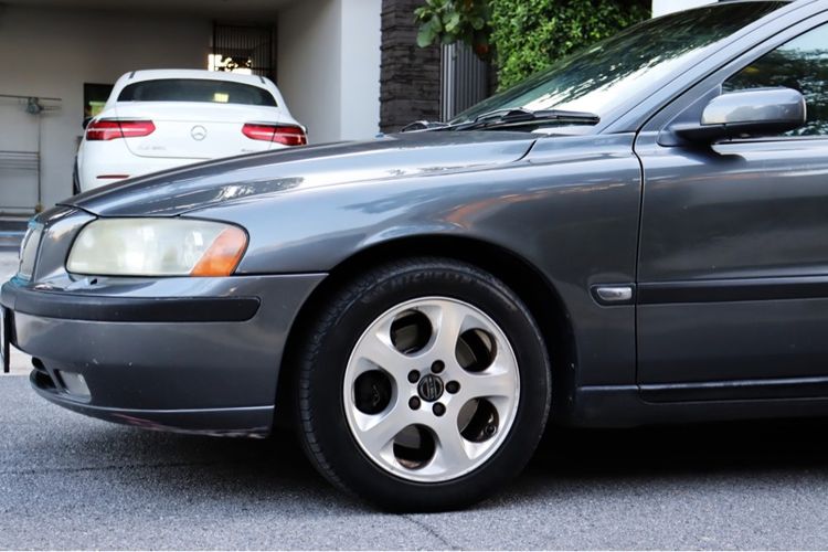 Volvo V70 2004 2.4 D5 Van เบนซิน เกียร์อัตโนมัติ เทา รูปที่ 4