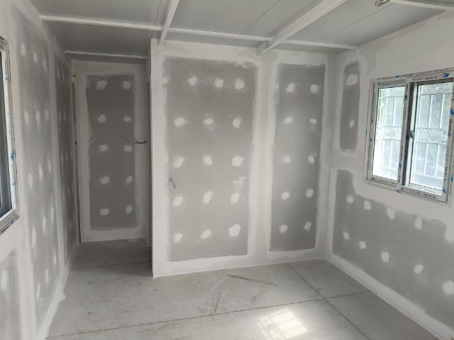 อื่นๆ มีบางส่วน 2025 ใช่ ขายบ้านน็อคดาวน์ มือ 1 คุณภาพดี มีห้องน้ำในตัว รูปที่ 4