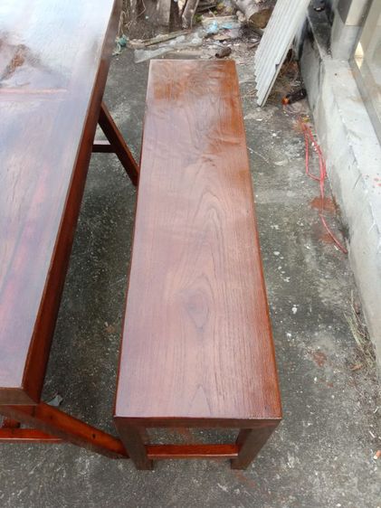 ชุดโต๊ะกลางพร้อมม้านั่งยาวไว้นั่งเฉลิมฉลองปีใหม่ รูปที่ 2