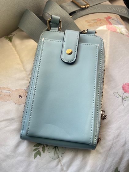กระเป๋า GUESS แท้ งานเก็บในตู้ รูปที่ 3