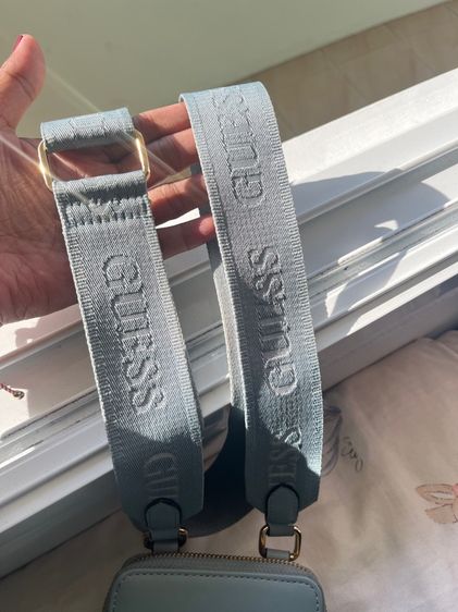 กระเป๋า GUESS แท้ งานเก็บในตู้ รูปที่ 2