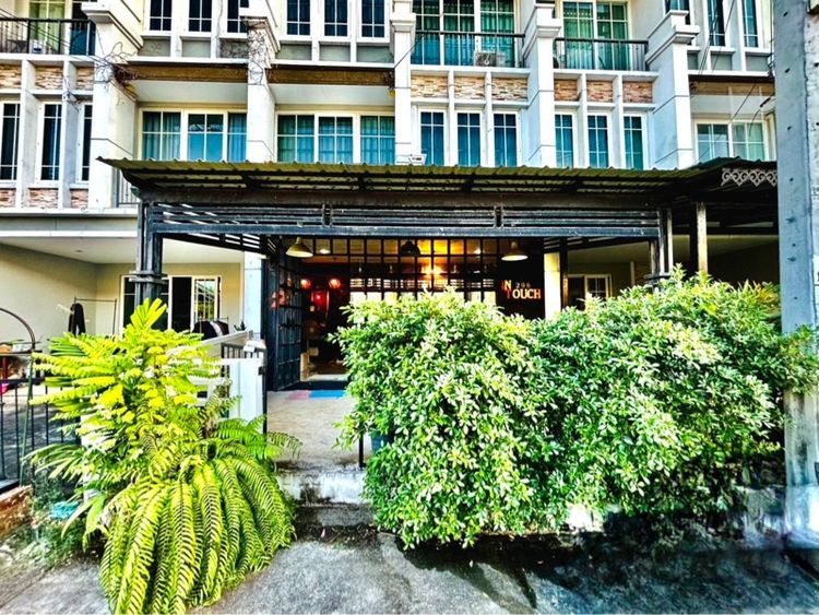 ไม่ใช่ ให้เช่าทาวน์โฮม 3 ชั้น โกลเด้นทาวน์ ซ.นวมินทร์ 42 แยก 27 ,ซ.เกษตรนวมินทร์ 48, 5 ห้องนอน 4 ห้องน้ำ ต่อเติมครบ ไซส์ใหญ่ที่สุดในโครงการ รูปที่ 2