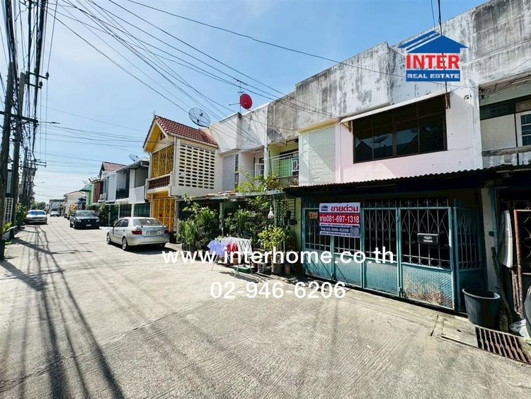 ทาวน์เฮ้าส์ 2 ชั้น 16 ตร.ว. หมู่บ้านอ่อนนุช ทาวน์เฮ้าส์1 ซอยอ่อนนุช50 ถนนอ่อนนุช ถนนศรีนครินทร์ เขตพระโขนง กรุงเทพมหานคร