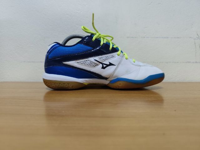 Mizuno 40.5 25.5 พื้นยาง แท้ มือสอง