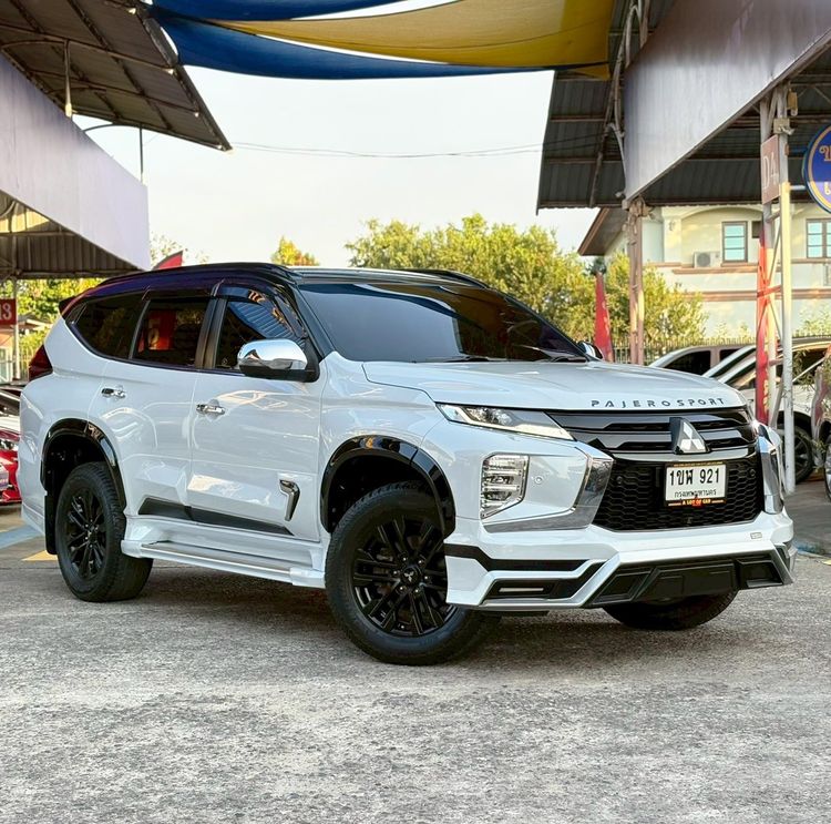 รถ Mitsubishi Pajero Sport 2.4 GT Premium Elite Edition 4WD สี ขาว