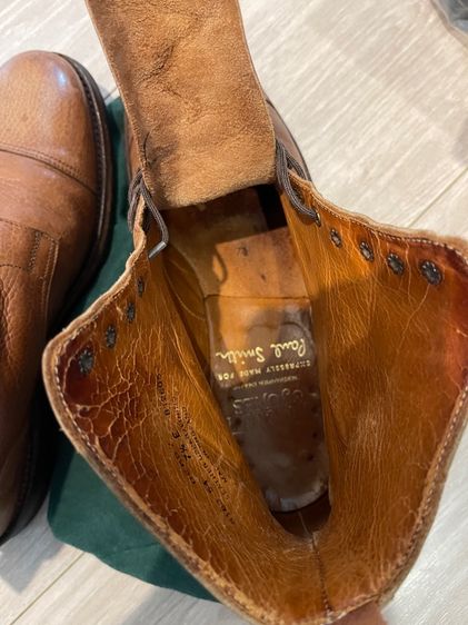Crockett and Jones shoes รูปที่ 14