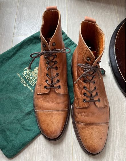 Crockett and Jones shoes รูปที่ 9