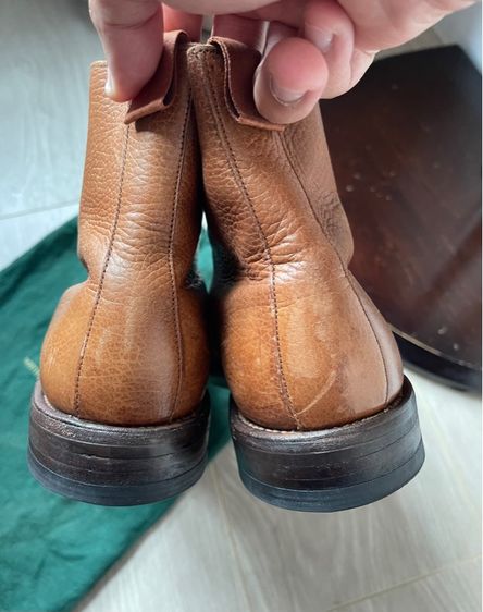 Crockett and Jones shoes รูปที่ 13