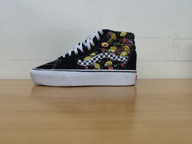หลากสี ผ้าใบ อื่นๆ รองเท้าผ้าใบ UK 6 | EU 39 1/3 | US 7.5 VANS หุ้มข้อ 39.0 25.0 แท้ มือสอง