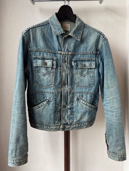90's Levi's 70752-12 denim jacket with short horn tag made in Hong Kong size M  รูปที่ 2