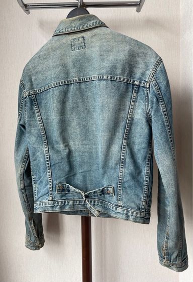 90's Levi's 70752-12 denim jacket with short horn tag made in Hong Kong size M  รูปที่ 7