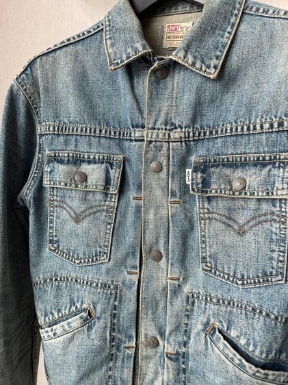 90's Levi's 70752-12 denim jacket with short horn tag made in Hong Kong size M  รูปที่ 5