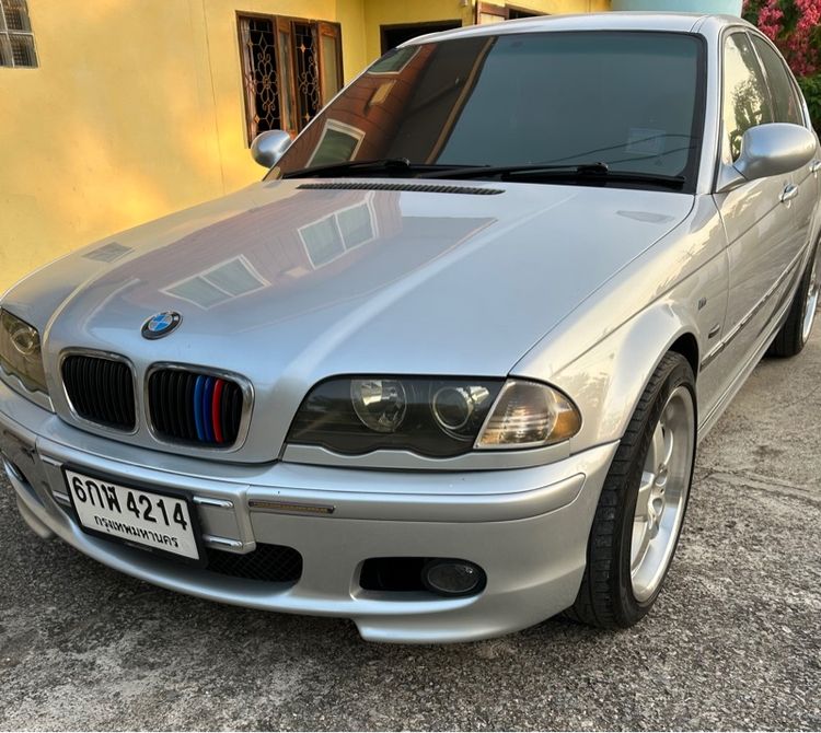BMW Series 3 2003 เบนซิน เกียร์อัตโนมัติ เทา รูปที่ 2