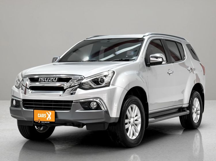 รถ Isuzu MU-X 3.0 สี บรอนซ์เงิน