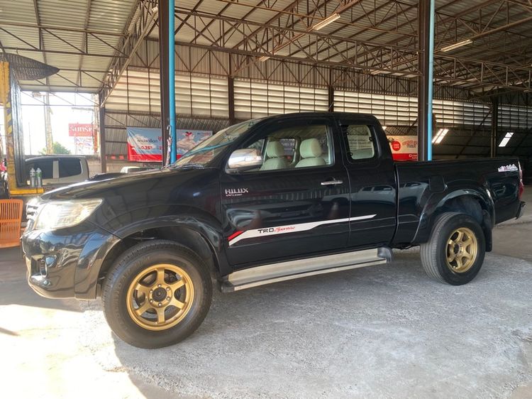 Toyota Hilux Vigo Champ 2013 Smart Cab 2.5 E VNT Prerunner ดีเซล เกียร์ธรรมดา ดำ รูปที่ 3
