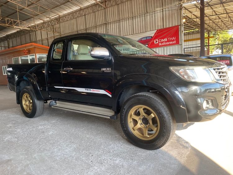Toyota Hilux Vigo Champ 2013 Smart Cab 2.5 E VNT Prerunner ดีเซล เกียร์ธรรมดา ดำ รูปที่ 2