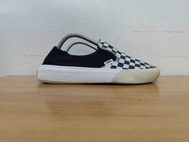 VANS Comfycush One 41.0 26.5 แท้ มือสอง รูปที่ 2