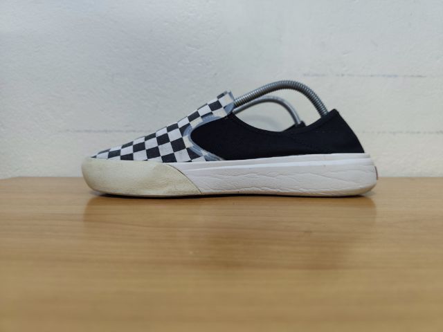 VANS Comfycush One 41.0 26.5 แท้ มือสอง รูปที่ 4