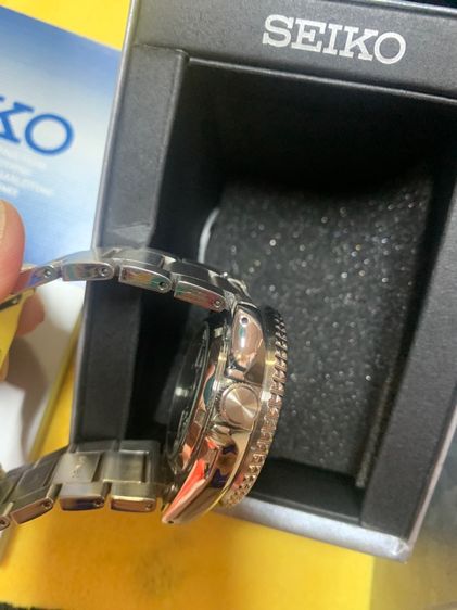 นาฬิกาชาย SEIKO หน้าส้ม ใบรับประกันคู่มือกล่องสภาพสวย รูปที่ 5