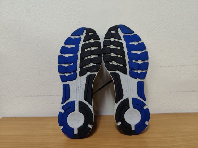 Under Armour 41.0 26.0 แท้ มือสอง รูปที่ 6