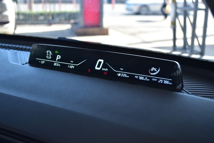 Neta V 2024 Sedan ไฟฟ้า ไม่ติดแก๊ส เกียร์อัตโนมัติ ขาว รูปที่ 2