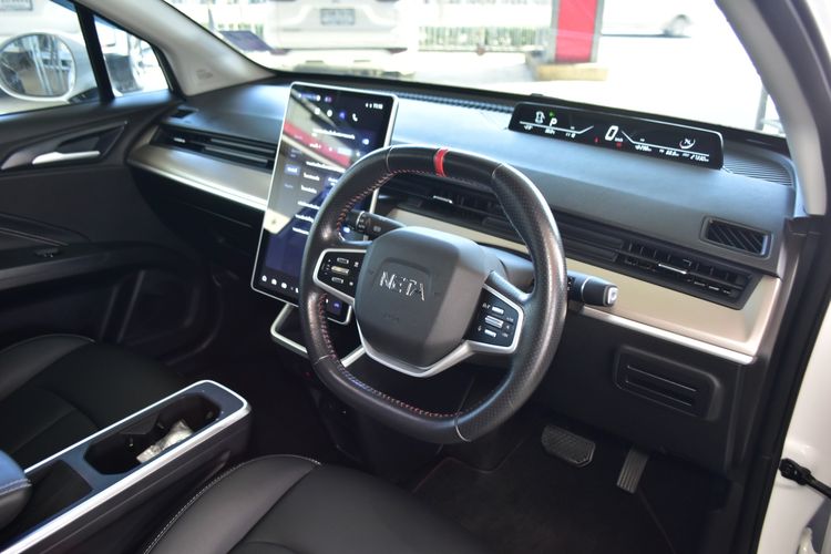 Neta V 2025 Sedan ไฟฟ้า ไม่ติดแก๊ส เกียร์อัตโนมัติ ขาว รูปที่ 3