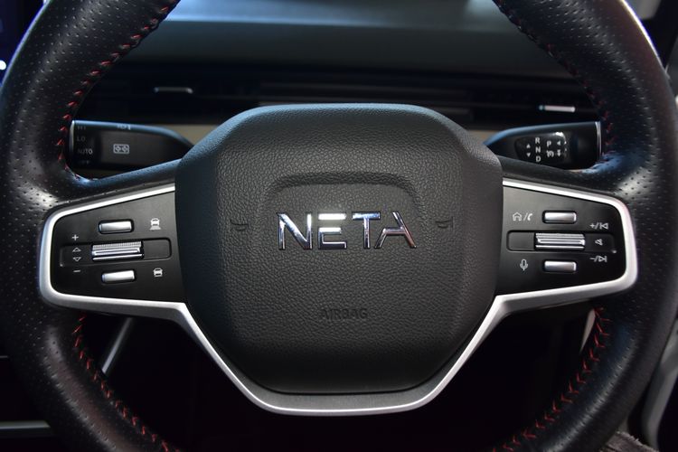 Neta V 2025 Sedan ไฟฟ้า ไม่ติดแก๊ส เกียร์อัตโนมัติ ขาว รูปที่ 4