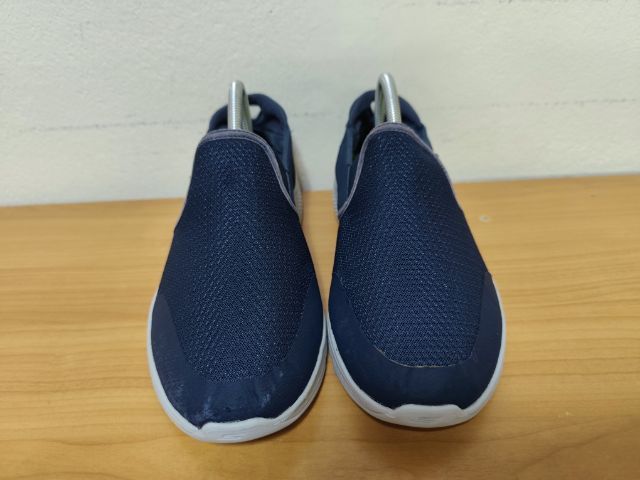 SKECHERS Gowalk4 41.0 26.0 แท้ มือสอง รูปที่ 7
