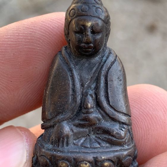 พระกริ่งปวเรศ วัดบวรนิเวศ ก้นถ้วย รูปที่ 7