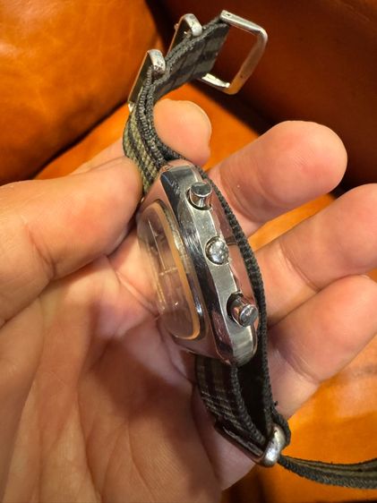 ขออนุญาตเปิดขาย vintage Seiko Monaco 7016-5000 รูปที่ 2