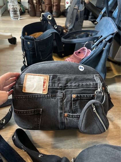 กระเป๋า JeansBetty รุ่น woody สีลิมิเต็ด รูปที่ 8