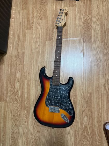 กีต้าร์ไฟฟ้า   Century Standard model (ST Series) รูปที่ 3